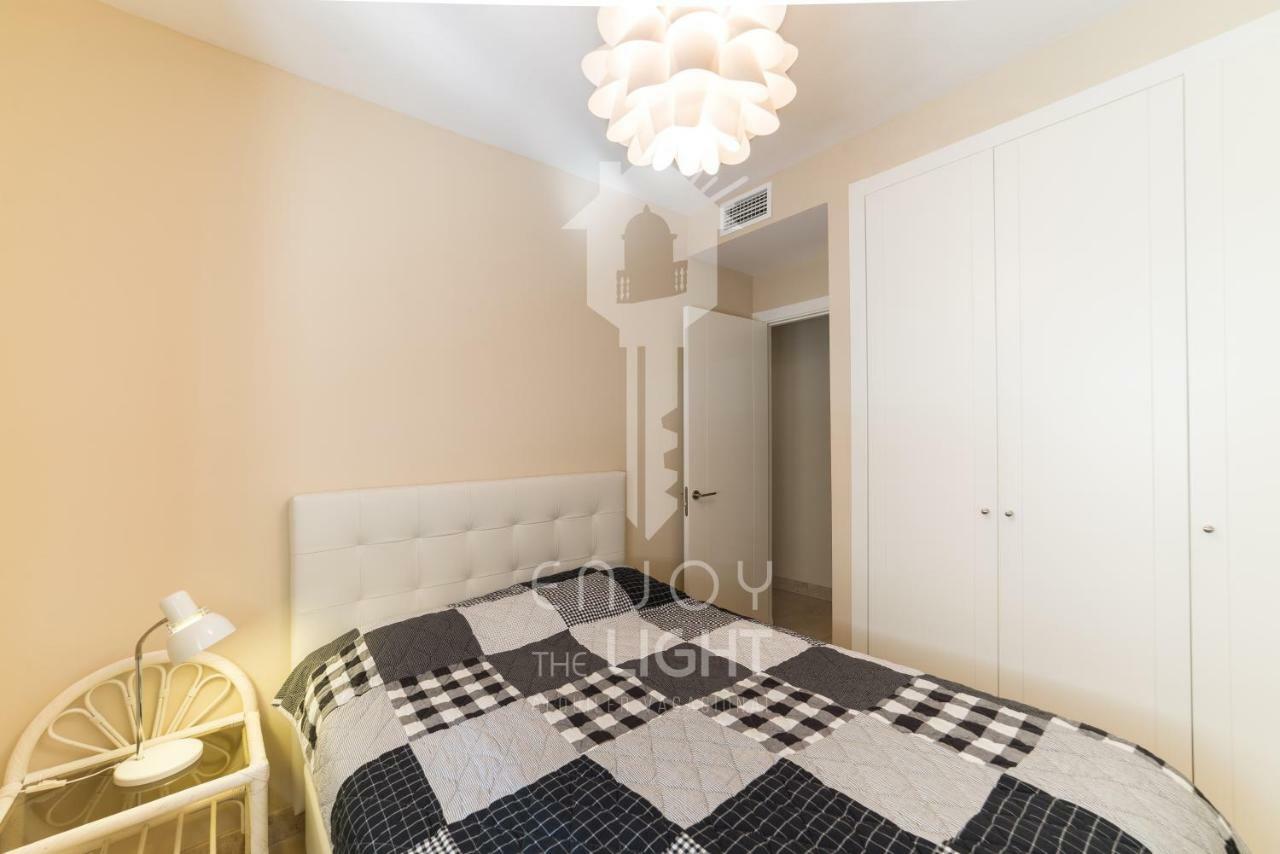 Atico Cervantes "Enjoy" Appartement Cádiz Buitenkant foto